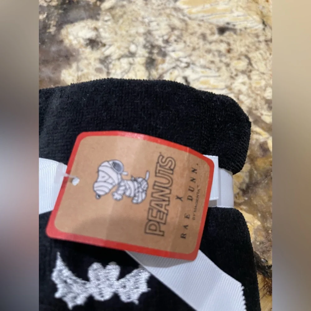 Rae Dunn Peanuts set of 2 HOCUS POCUS Snoopy hand towels   100% Cotton NEW!!